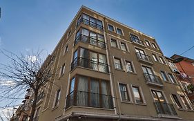 Alphonse Hotel